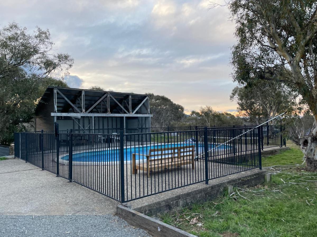Winterwood - 6mins Jindabyne Pets Allow Floor Heating Farm *